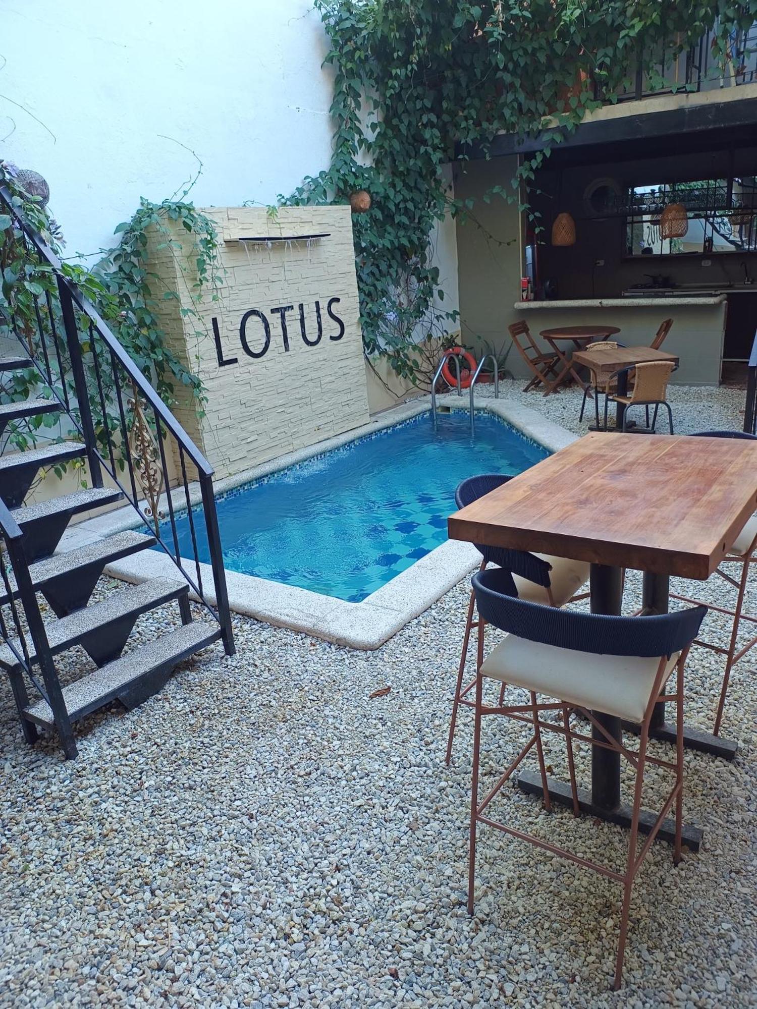 Lotus Central Hotel Santa Marta  Eksteriør bilde